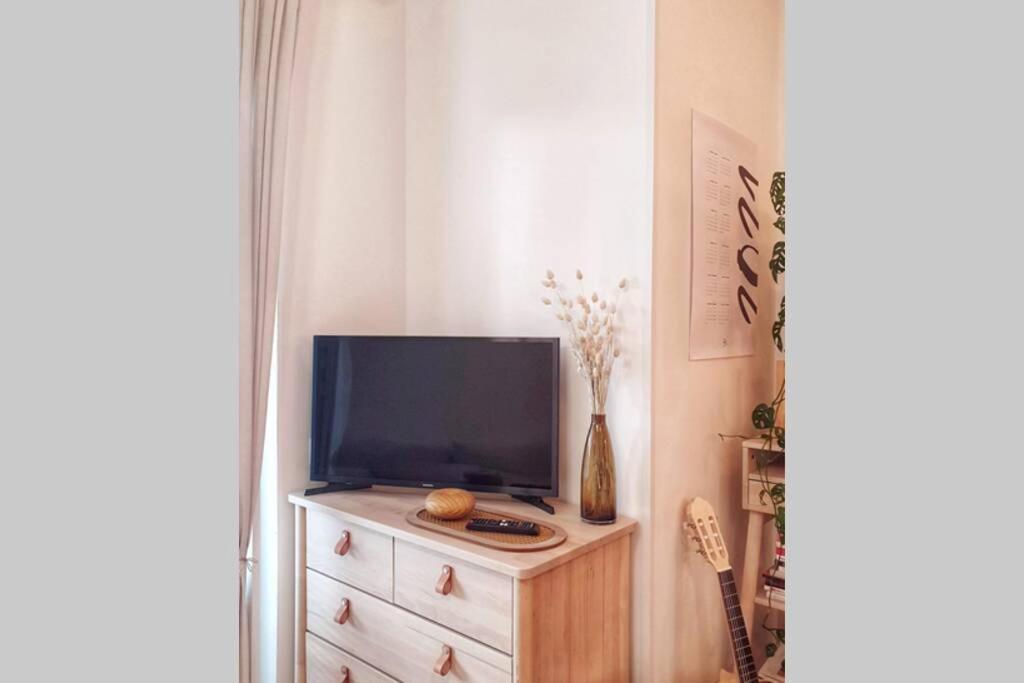 Modern Apartment With Sauna And Free Parking กัวปิโอ ภายนอก รูปภาพ
